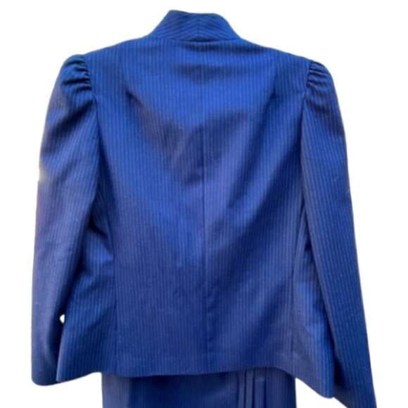 Peabody House NWT Women's Vintage Navy Blue Pinstripe Suit Skirt Set Size 11/12 - Picture 10 of 16